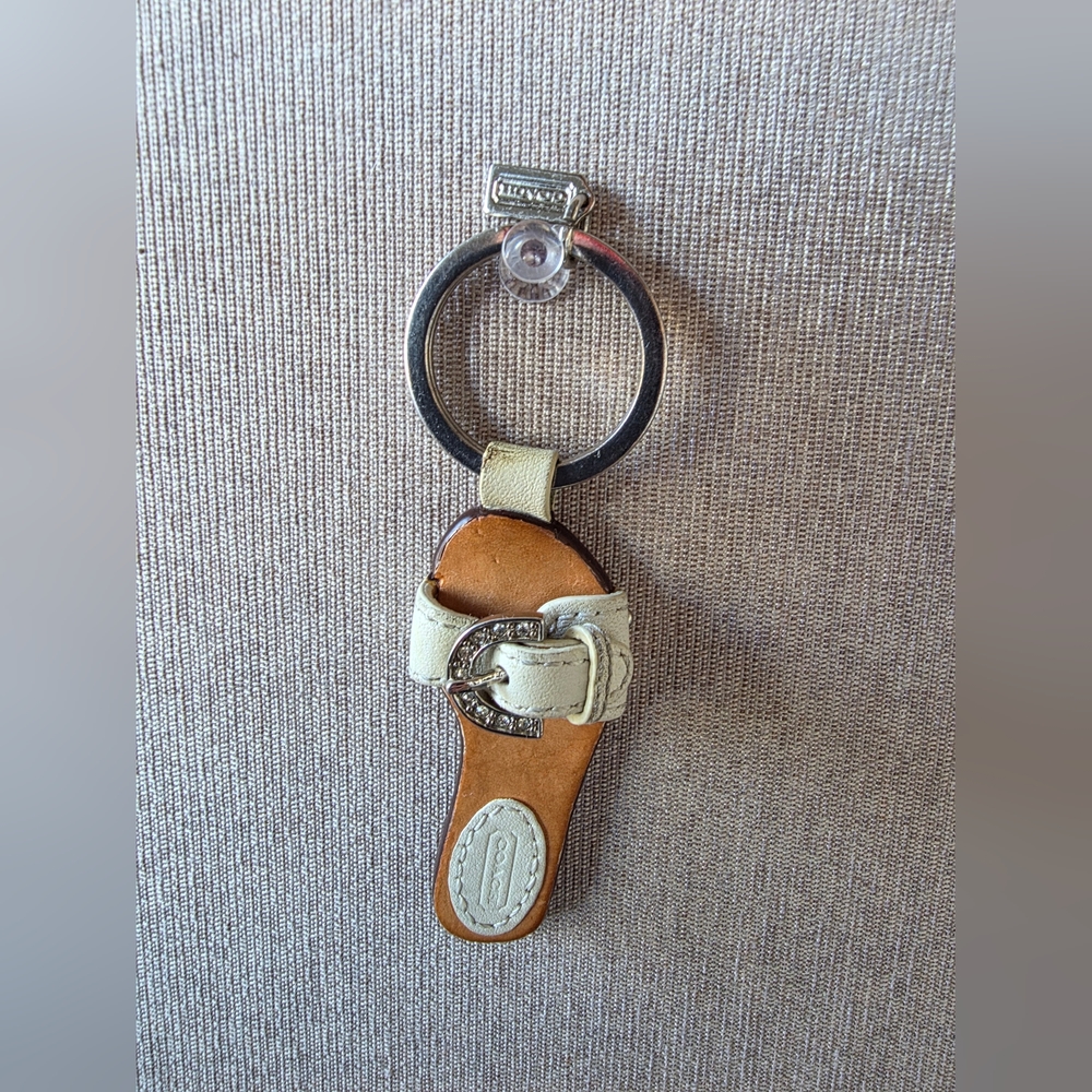 Coach Vintage Rare White Sandal Keychain With Rhinestone Buckle - Picture 6 of 8
